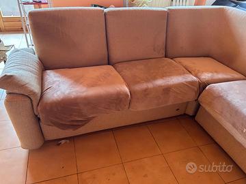 Divano ad angolo
