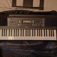 Tastiera Yamaha 61t + custodia + supporto + pedale