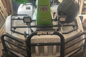 QUAD ARCTIC CAT THUNDERCAT 1000