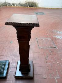 Colonna in legno