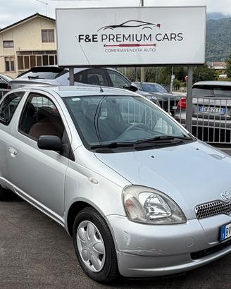 Toyota Yaris 1.0i 16V cat 3 porte sol con soli 26.