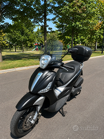 Piaggio Beverly 350