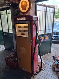 Distributore/pompa benzina Shell