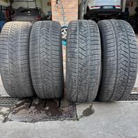 gomme pirelli ivernali 235/ 60 r18