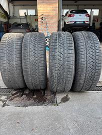 gomme pirelli ivernali 235/ 60 r18