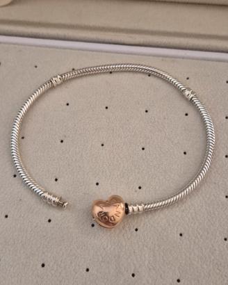 Pandora bracciale chiusura cuore