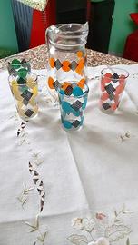 Servizio caraffa e bicchieri vintage.