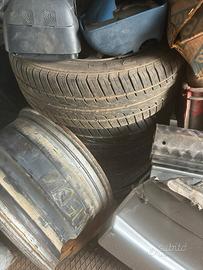 Cerchi e pneumatici Mercedes W124