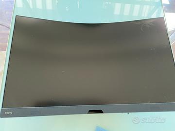 Monitor Curvo 2K 165Hz BENQ EX3210R display rotto