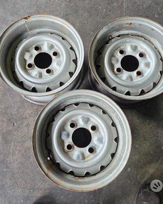 3 Cerchi In Ferro CMR A Canale Rovesciato Fulvia