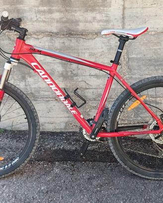 MTB Cannondale SL4 27.5 rossa