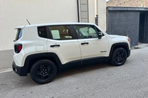 Jeep Renegade 1600 a benzina anno 2018