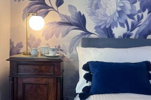 Serapide 13 a Santa Lucia