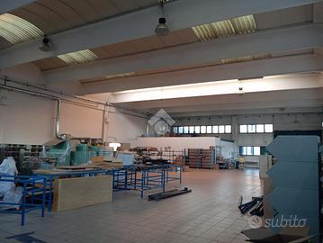 CAPANNONE A PARABIAGO