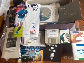 Scatola con manuali e SW vari