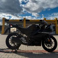YAMAHA YZF R-125 2024