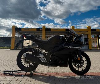 YAMAHA YZF R-125 2024