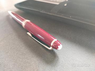 penna montblanc meisterstuck