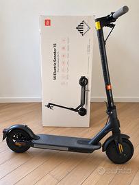 Monopattino Xiaomi Mi Electric Scooter 1S