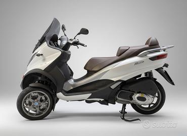 Moto Piaggio MP3 300 Business LT Anno 2014