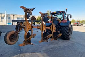 ARATRO TRIVOMERE MORO TRV 16