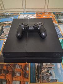 Ps4 con joystick originale e giochi ps4 e ps5