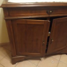 Mobile credenza