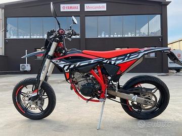 Beta RR 125 4T MOTARD LC -2023 UNIPROP FINANZIABIL