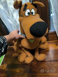 Peluche scooby doo online gigante