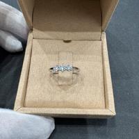 Anello Trilogy con diamanti naturali