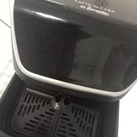 friggitrice usata pochissime volte 