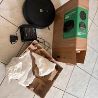 IRobot Roomba combo aspirapolvere e lavapavimenti