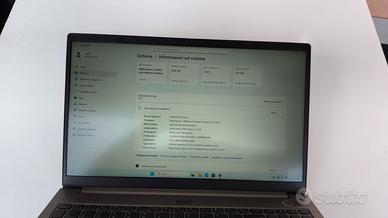 computer portatile Lenovo 