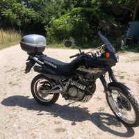 Moto Honda dominator