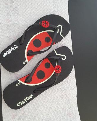 Infradito nere coccinella