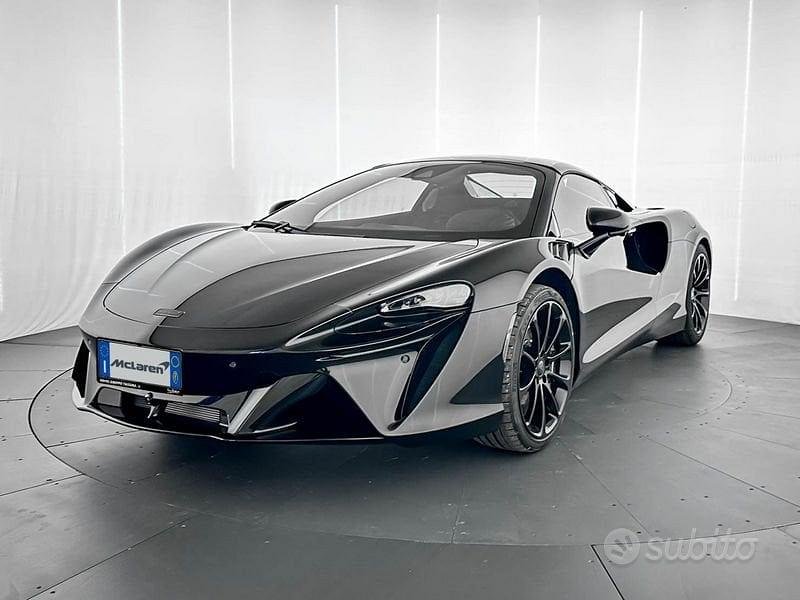 Mclaren Artura 2026 photo 3