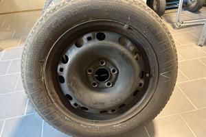 Gomme invernali 15 + cerchi in acciaio