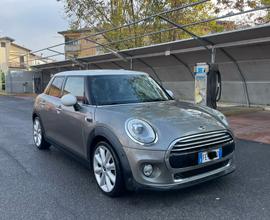 Mini Cooper 5 door 136cv f56