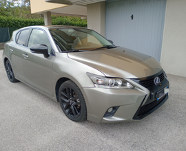 Lexus CT 200H Black Style