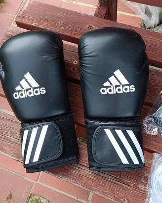 Guantoni da box Adidas