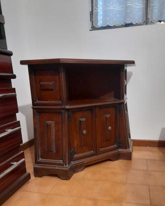 Mobiletto angolare