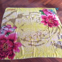 FOULARD DESIGUAL FANTASIA 130x130