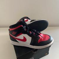 Nike Air Jordan 1 Mid “Black Toe” - taglia 38,5