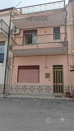 Casa Indipendente - Gualtieri Sicaminò