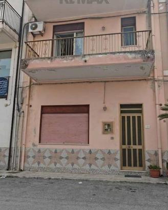 Casa Indipendente - Gualtieri Sicaminò