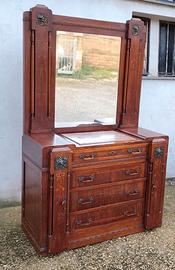 Antico comò cassettone liberty Art nouveau