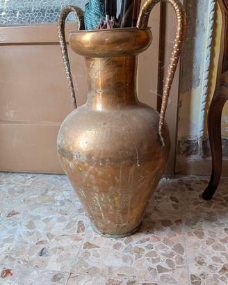 Vaso in ottone 