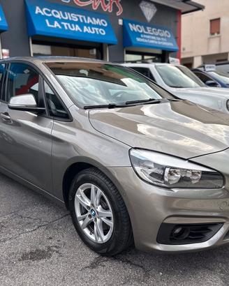 Bmw 2er Active Tourer 218d Luxury