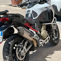 Multistrada V4S Full Iceberg White luglio 2022