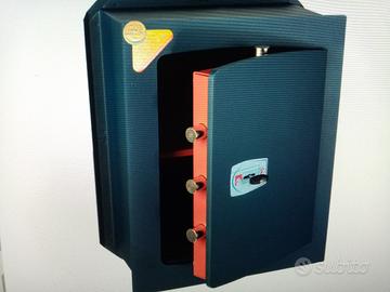 cassaforte da incasso a muro 